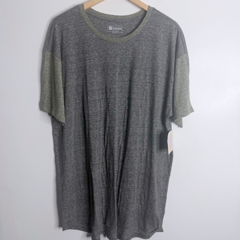 NWT Lularoe Men’s‎ Patrick Short Sleeves Tee Gray Green 2XL Casual Everyday Crew